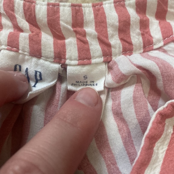 Striped Gap Top - Picture 3 of 3